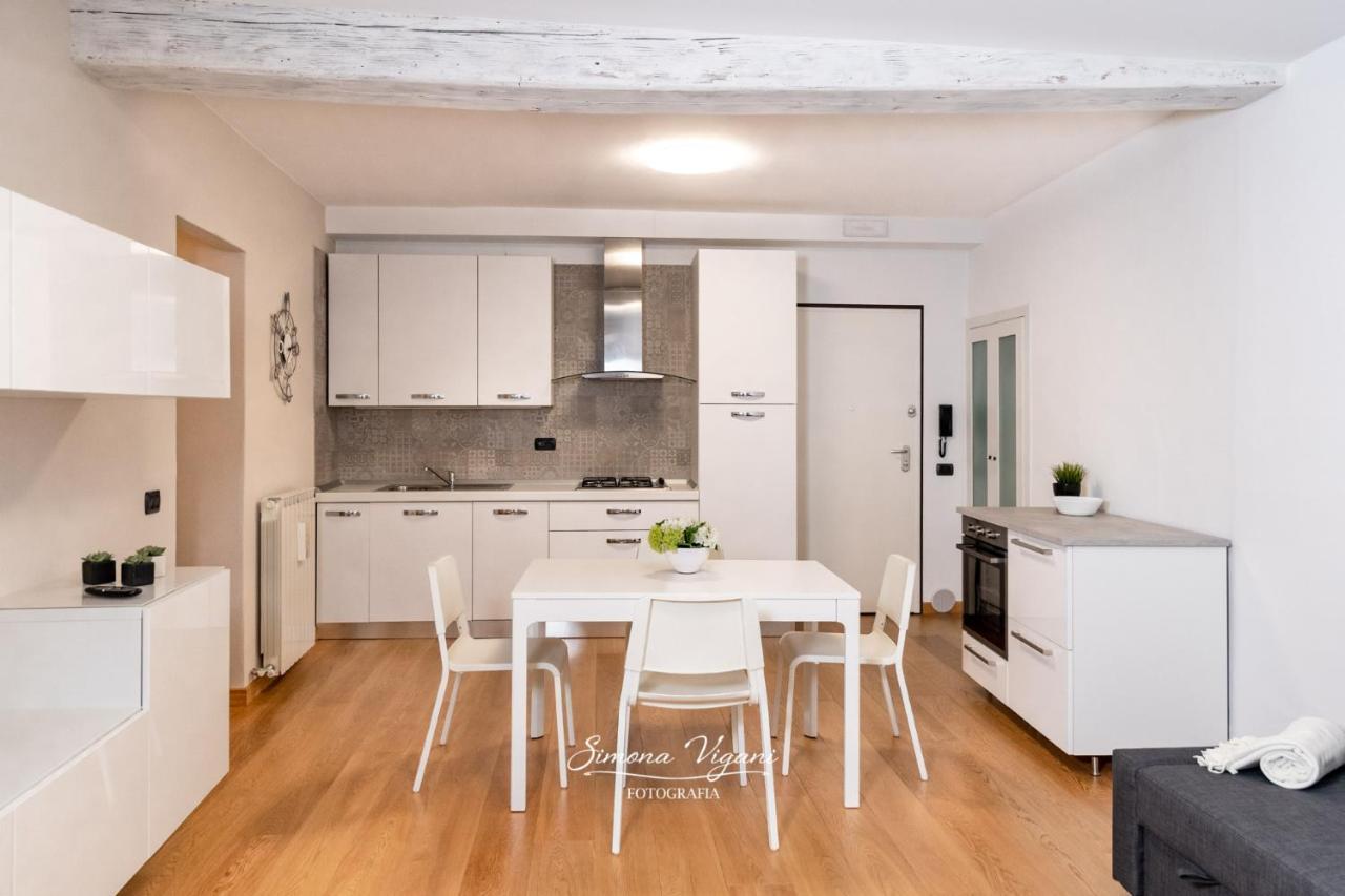 Feel At Home - Nel Cuore Di Lovere Exterior foto